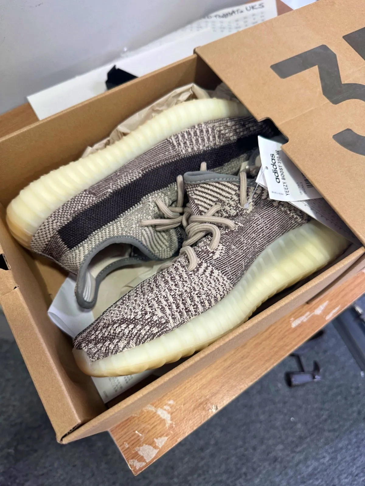 Adidas FZ1267 Yeezy Boost 350 V2 Zyon Trainers  UK 06 