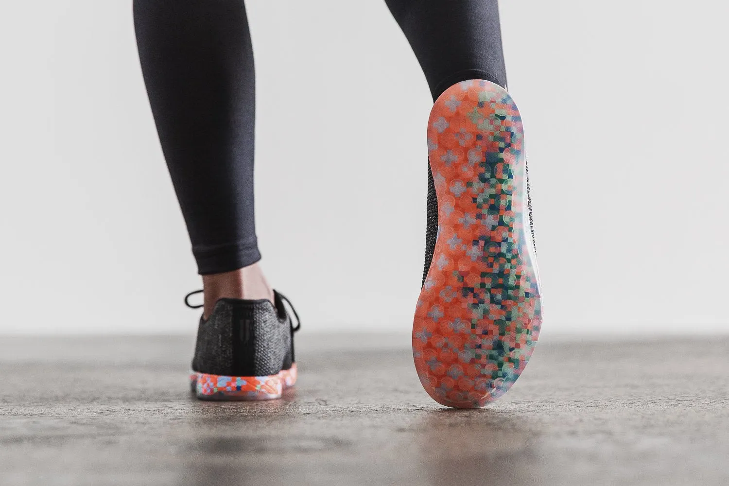 BLACK HEATHER PIXEL TRAINER (WOMEN'S)