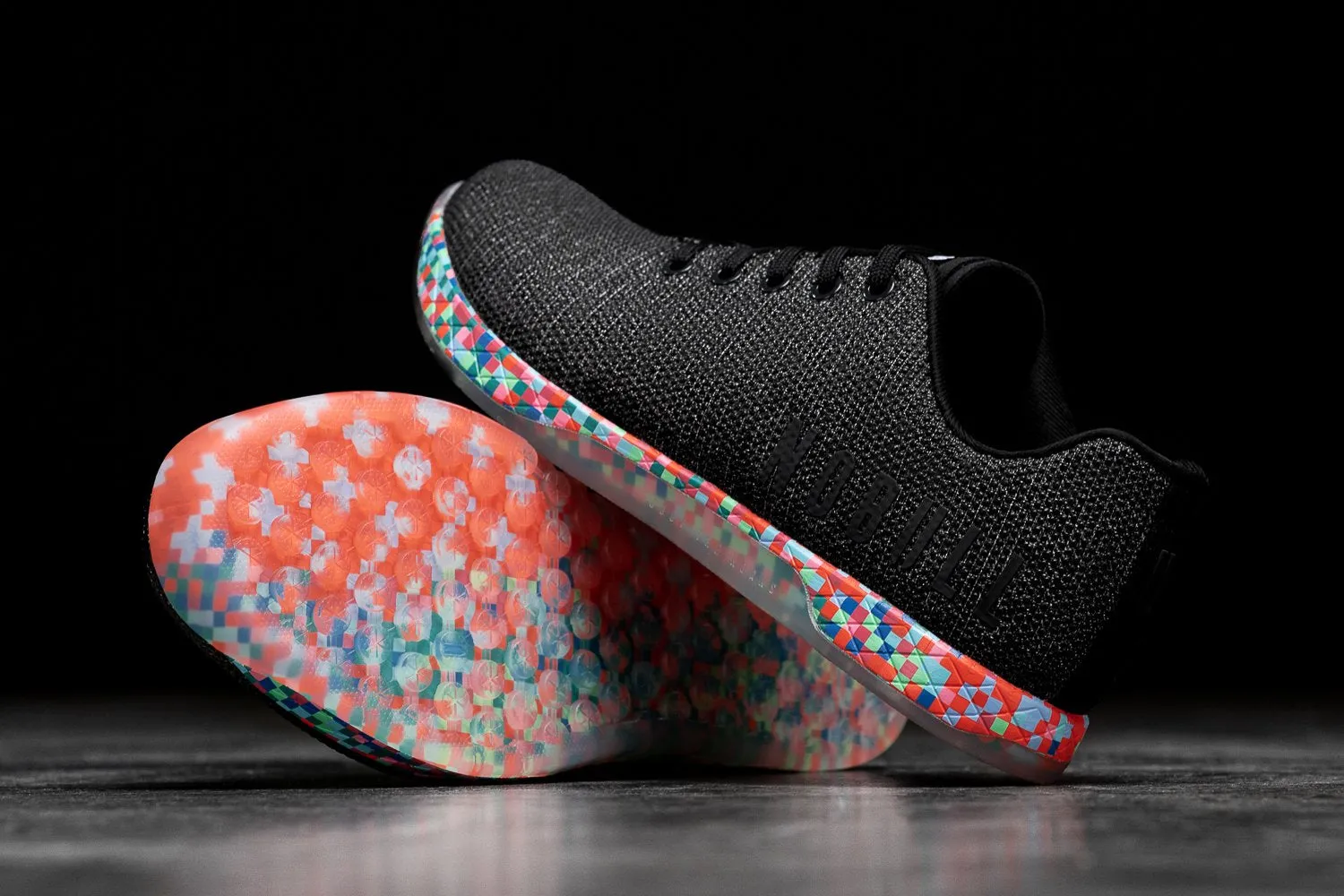 BLACK HEATHER PIXEL TRAINER (WOMEN'S)
