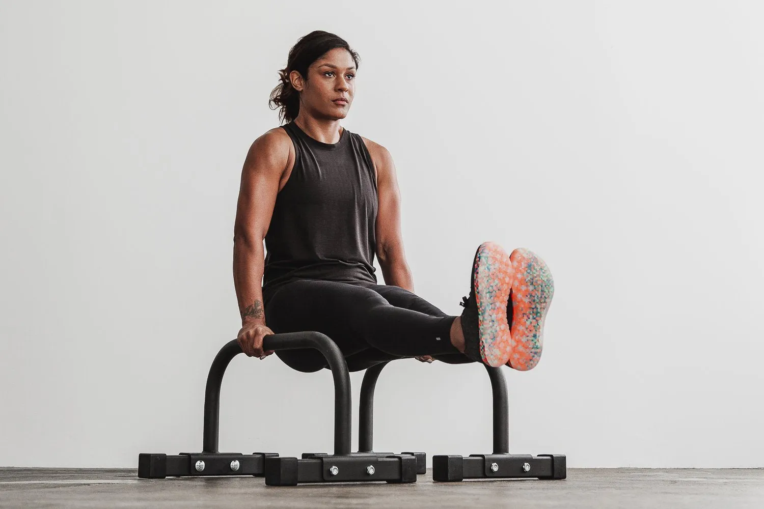 BLACK HEATHER PIXEL TRAINER (WOMEN'S)