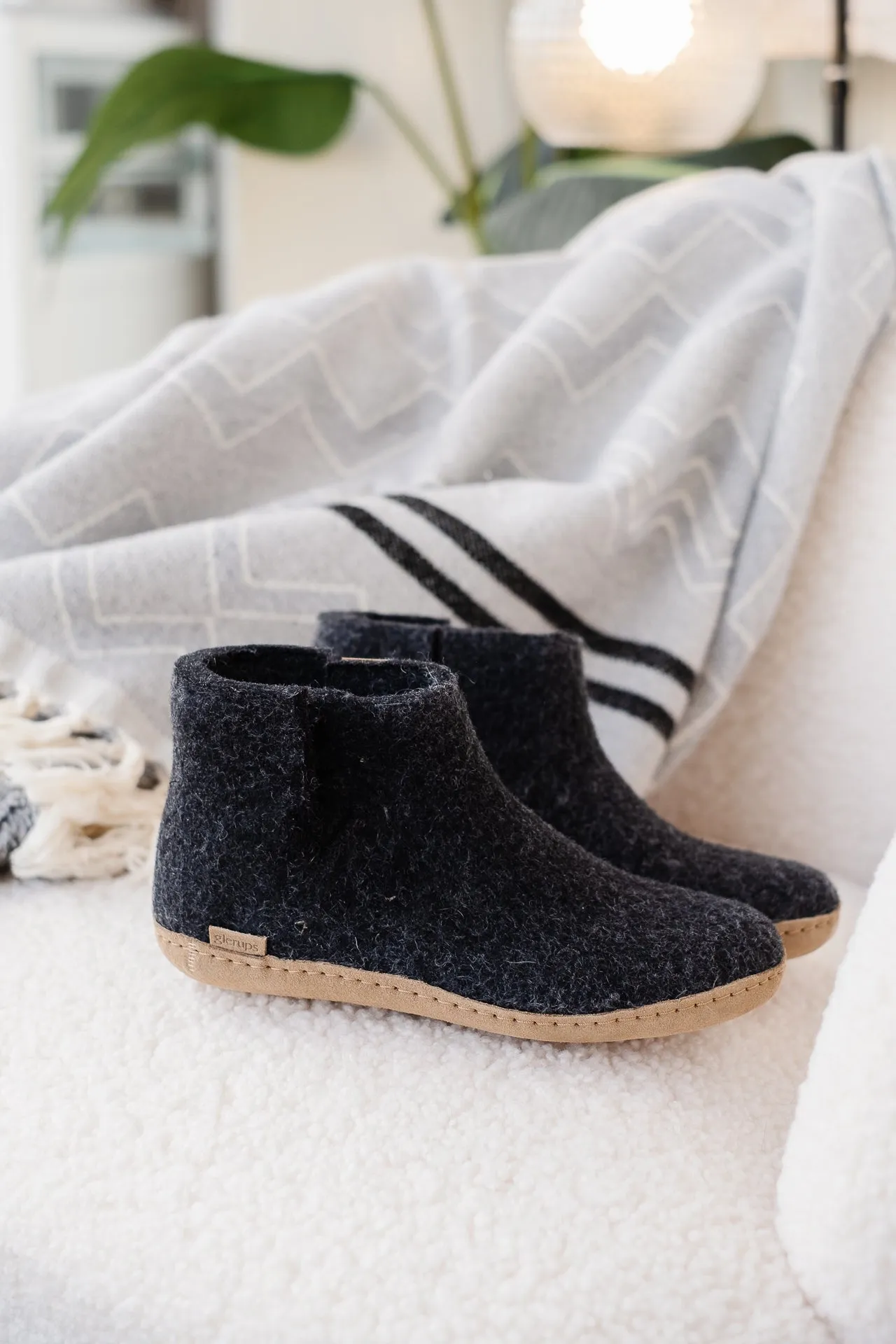 Glerups Charcoal Boot