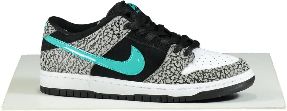 Nike BQ6817 Grey/Clear Jade-Black Dunk Low Pro Trainers UK 6.5 