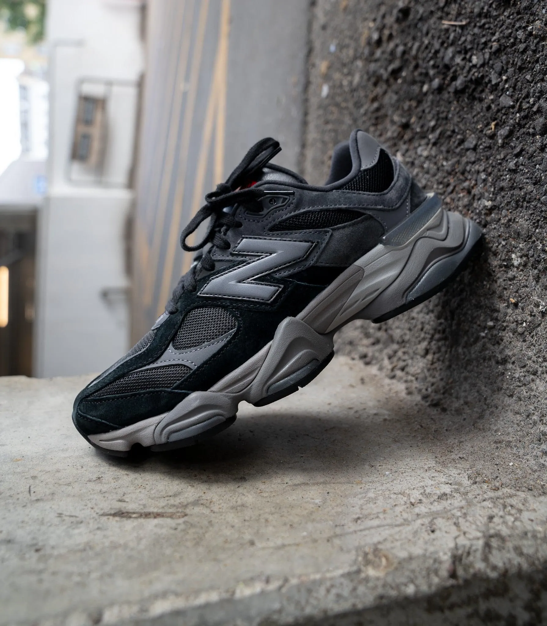 U9060BLK - Black